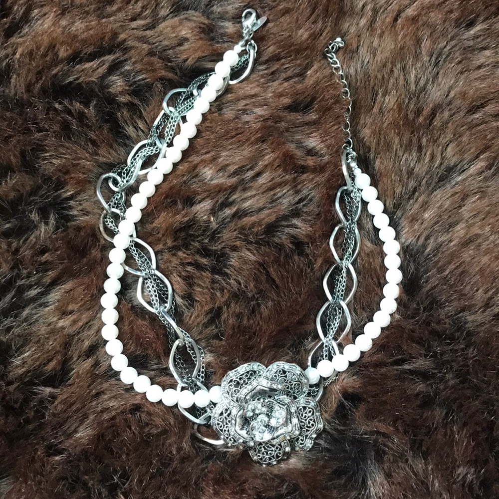 Rose and Pearl Necklace